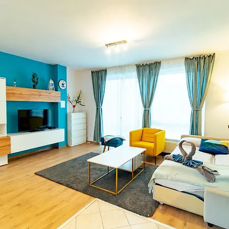 Apartment Feel Deluxe Corvin # Free Parking # Ac # Elevator Budapest