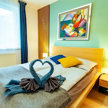 Apartment Feel Deluxe Corvin # Free Parking # Ac # Elevator *