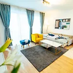 Lejlighed Feel Deluxe Corvin # Free Parking # Ac # Elevator *