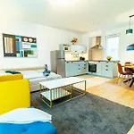 Feel Deluxe Corvin # Free Parking # Ac # Elevator Lejlighed Budapest