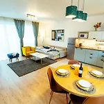 Feel Deluxe Corvin # Free Parking # Ac # Elevator Budapest