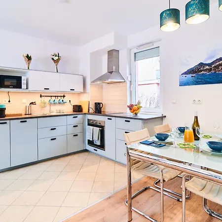 Feel Deluxe Corvin # Free Parking # Ac # Elevator Apartman Budapest