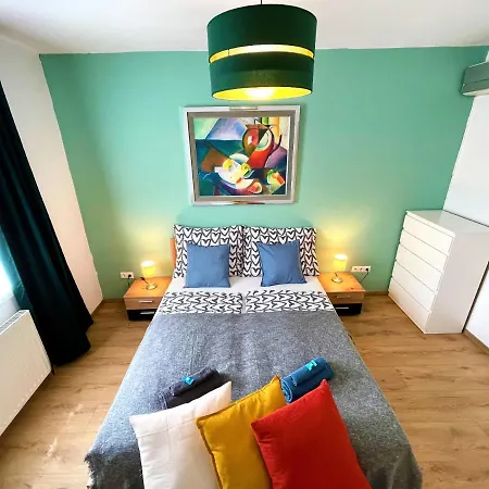 Feel Deluxe Corvin # Free Parking # Ac # Elevator * Budapest