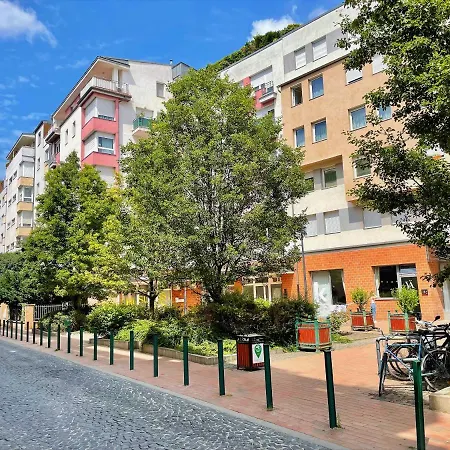 Apartment Feel Deluxe Corvin # Free Parking # Ac # Elevator *