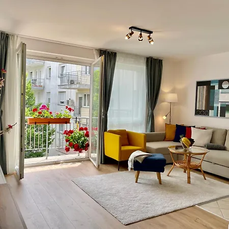 Feel Deluxe Corvin # Free Parking # Ac # Elevator Daire Budapeşte