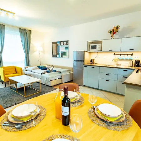 Apartamento Feel Deluxe Corvin # Free Parking # Ac # Elevator *