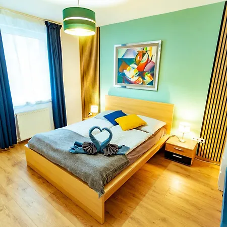 Apartament Feel Deluxe Corvin # Free Parking # Ac # Elevator Budapesta
