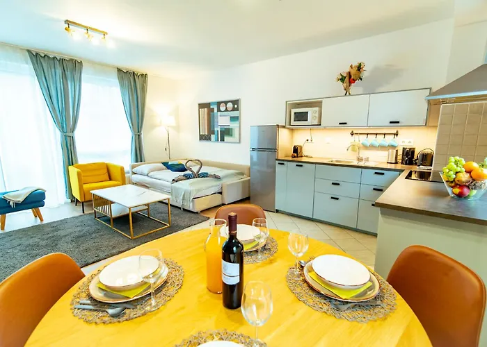 Lejlighed Feel Deluxe Corvin # Free Parking # Ac # Elevator *