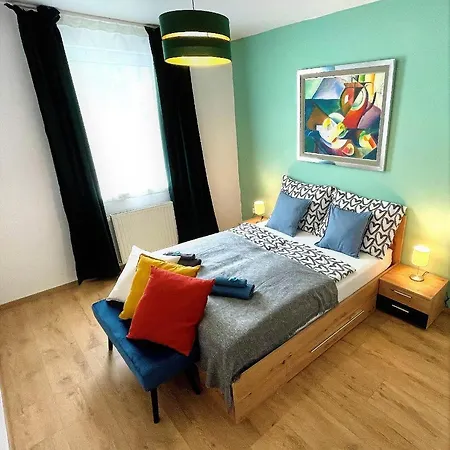 Feel Deluxe Corvin # Free Parking # Ac # Elevator * 부다페스트